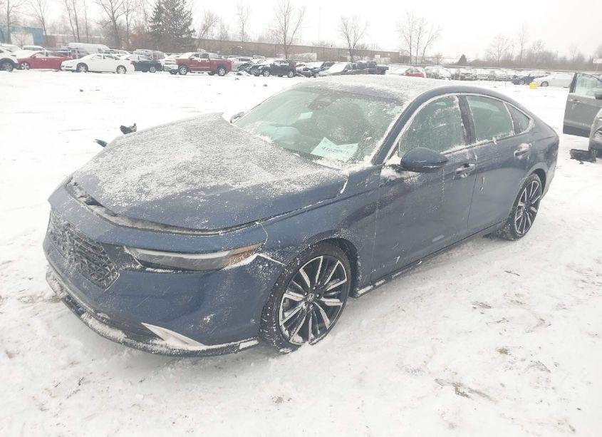 Photo 2 of 2023 Honda Accord HYBRID TOURING (VIN 1HGCY2F81PA005969)