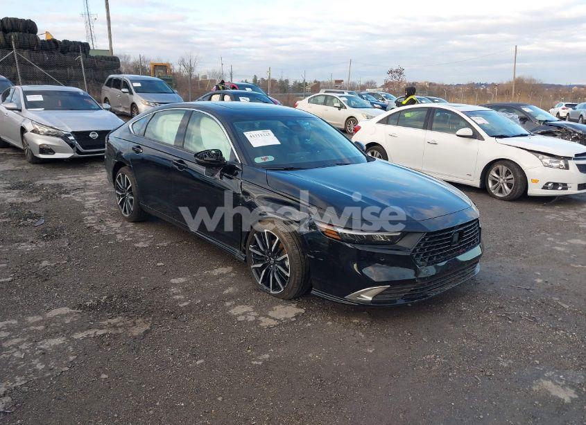 2024 Honda Accord HYBRID TOURING (VIN 1HGCY2F81RA064233) main photo