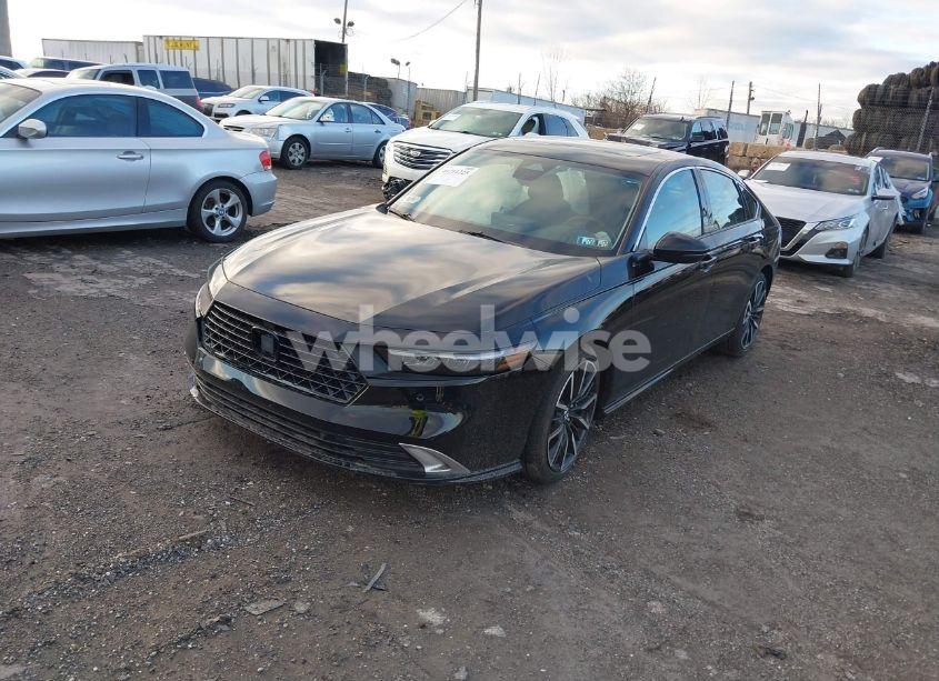 Photo 2 of 2024 Honda Accord HYBRID TOURING (VIN 1HGCY2F81RA064233)