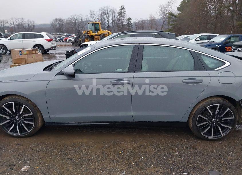 Photo 14 of 2025 Honda Accord HYBRID TOURING (VIN 1HGCY2F81SA005883)