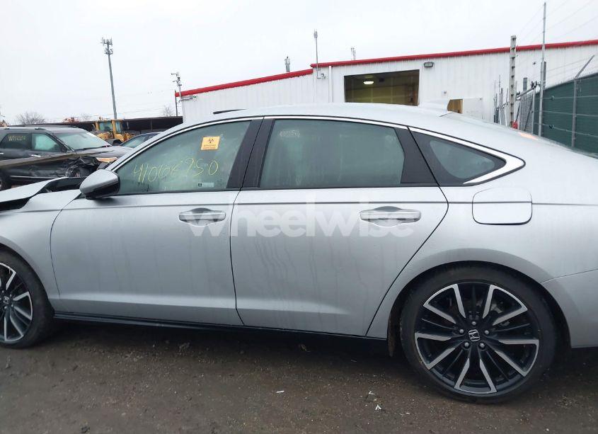 Photo 15 of 2024 Honda Accord HYBRID TOURING (VIN 1HGCY2F83RA006950)