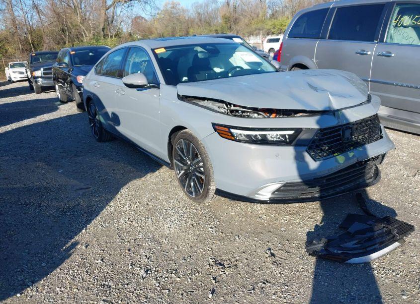 2024 Honda Accord HYBRID TOURING (VIN 1HGCY2F84RA071189) main photo