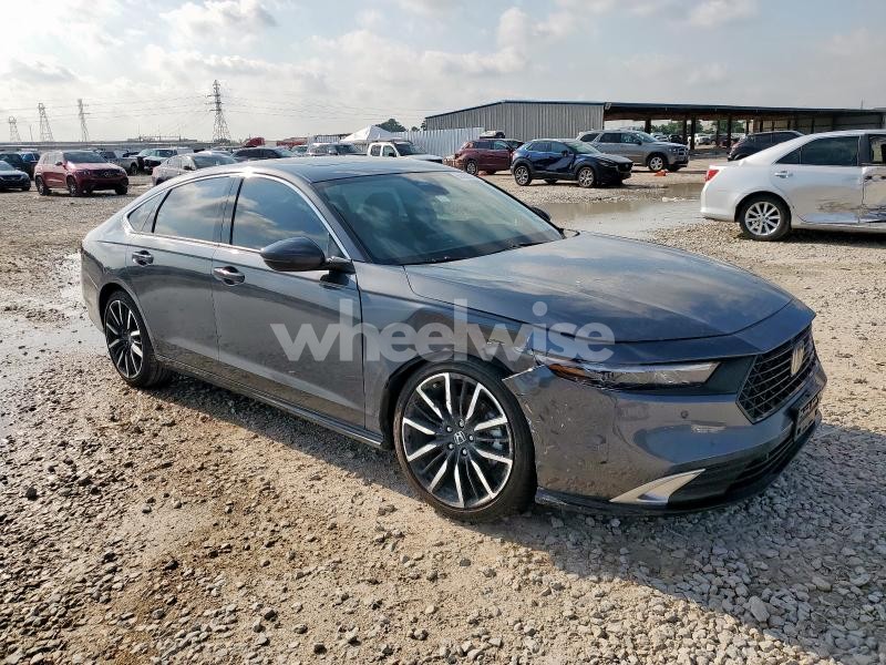 2024 HONDA ACCORD TOURING HYBRID (VIN 1HGCY2F84RA094052) main photo