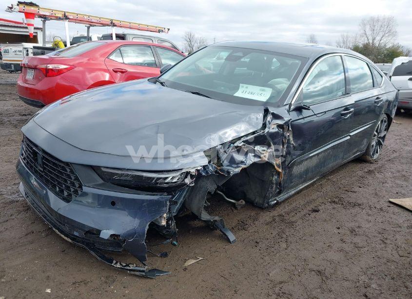 Photo 2 of 2025 Honda Accord HYBRID TOURING (VIN 1HGCY2F85SA002016)