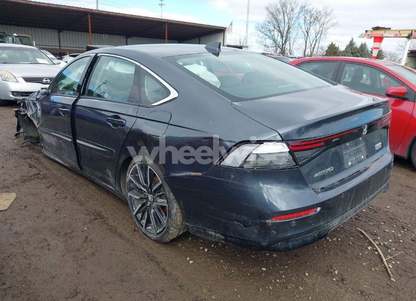 Photo 3 of 2025 Honda Accord HYBRID TOURING (VIN 1HGCY2F85SA002016)