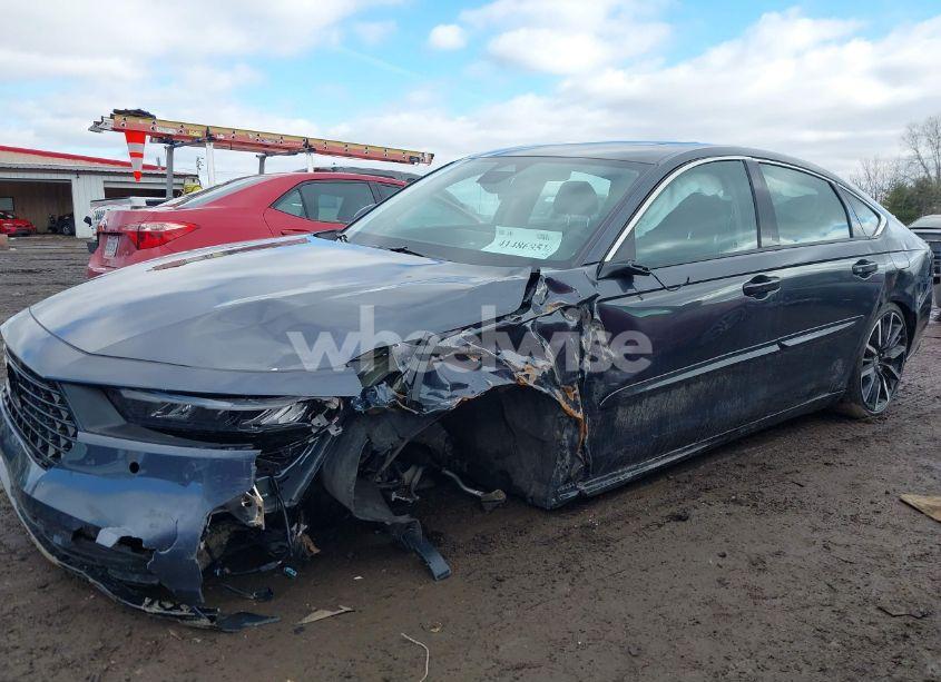 Photo 6 of 2025 Honda Accord HYBRID TOURING (VIN 1HGCY2F85SA002016)