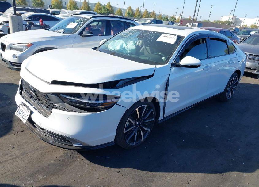 Photo 2 of 2024 Honda Accord HYBRID TOURING (VIN 1HGCY2F86RA025136)