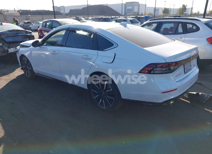 Photo 3 of 2024 Honda Accord HYBRID TOURING (VIN 1HGCY2F86RA025136)