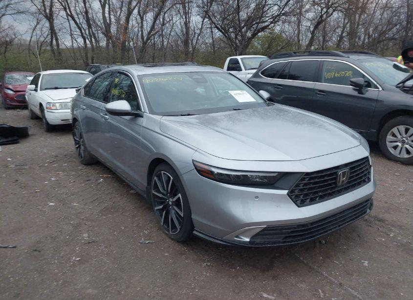 2023 Honda Accord HYBRID TOURING (VIN 1HGCY2F87PA004762) main photo