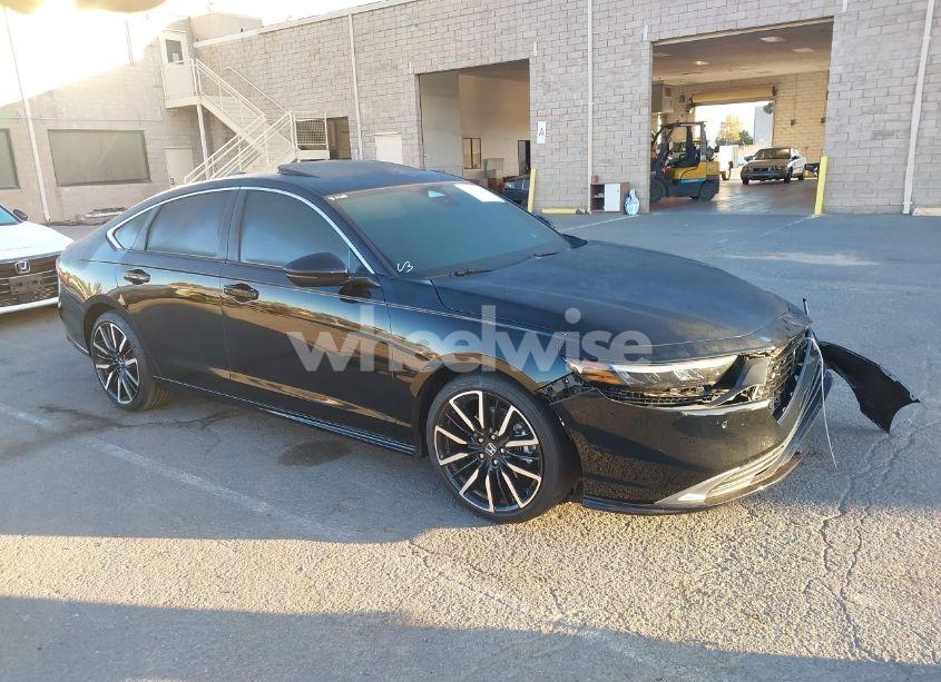 2024 Honda Accord HYBRID TOURING (VIN 1HGCY2F87RA044455) main photo