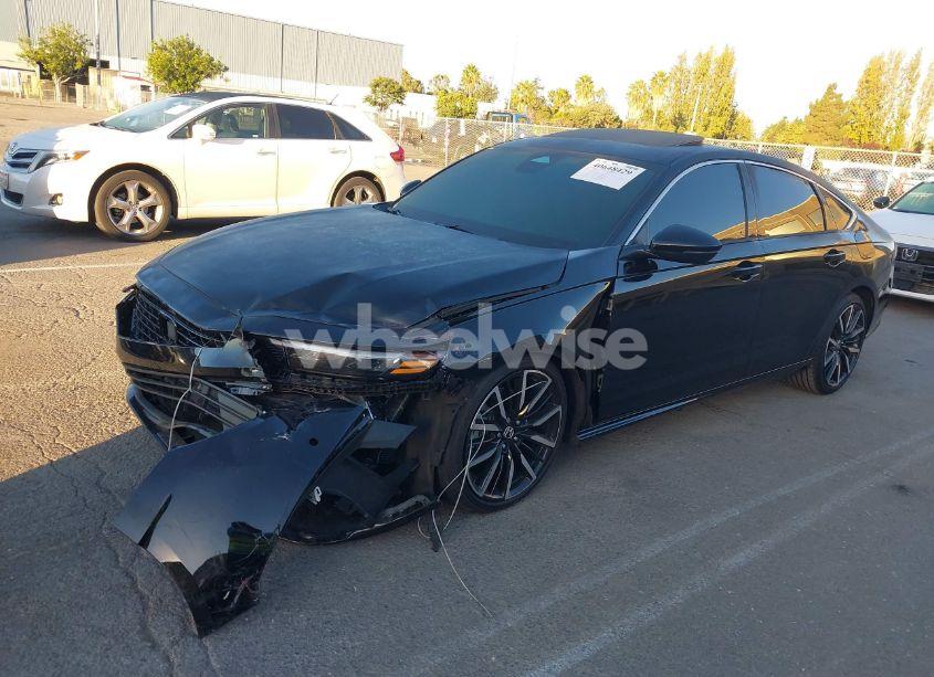 Photo 2 of 2024 Honda Accord HYBRID TOURING (VIN 1HGCY2F87RA044455)