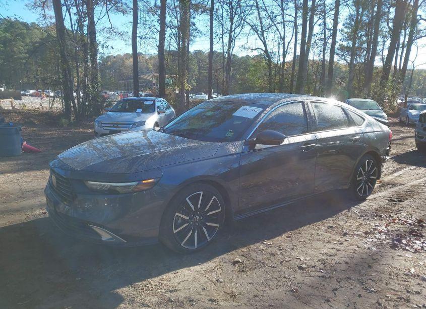 Photo 2 of 2024 Honda Accord HYBRID TOURING (VIN 1HGCY2F88RA042004)