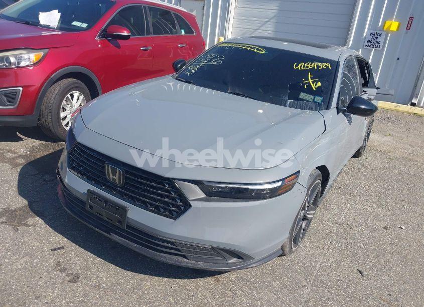Photo 2 of 2024 Honda Accord HYBRID TOURING (VIN 1HGCY2F88RA092210)
