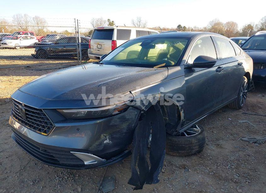 Photo 2 of 2024 Honda Accord HYBRID TOURING (VIN 1HGCY2F89RA062505)