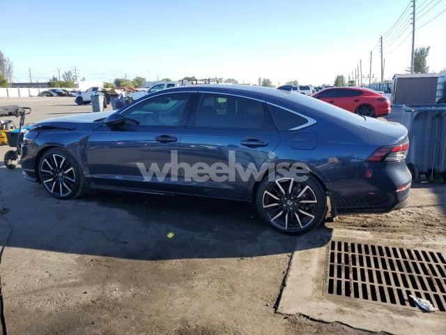 Photo 3 of 2025 HONDA ACCORD TOURING HYBRID (VIN 1HGCY2F89SA019157)