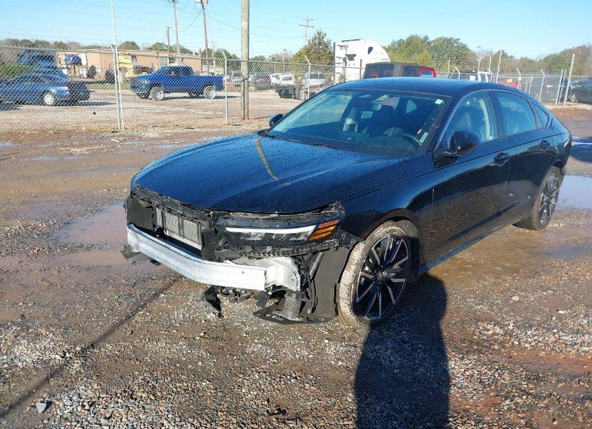 Photo 2 of 2023 Honda Accord HYBRID TOURING (VIN 1HGCY2F8XPA040316)