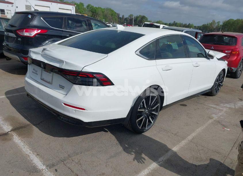 Photo 4 of 2024 Honda Accord HYBRID TOURING (VIN 1HGCY2F8XRA029206)
