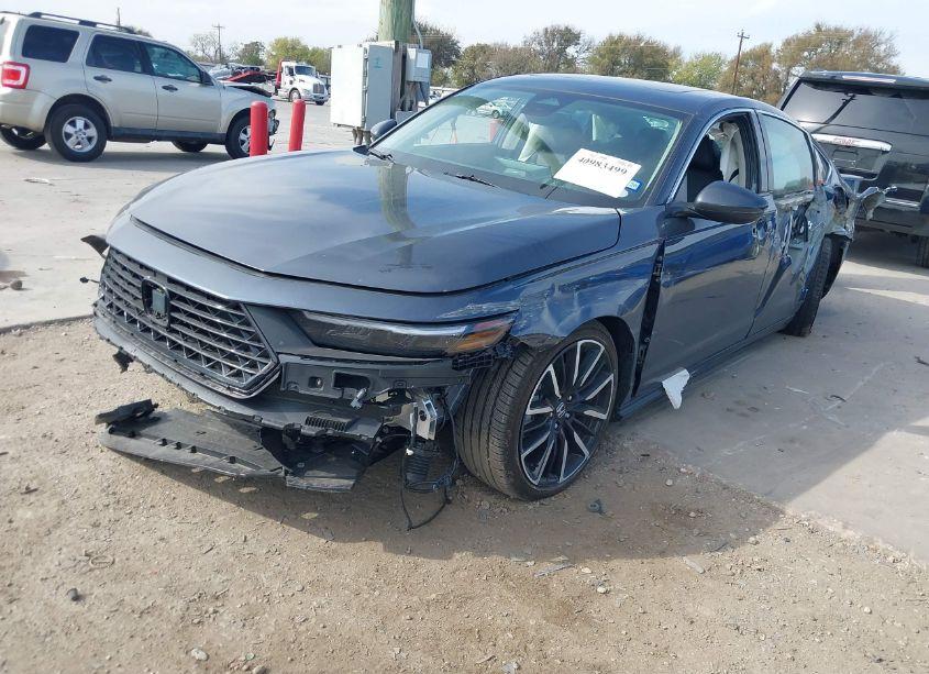 Photo 2 of 2024 Honda Accord HYBRID TOURING (VIN 1HGCY2F8XRA043073)