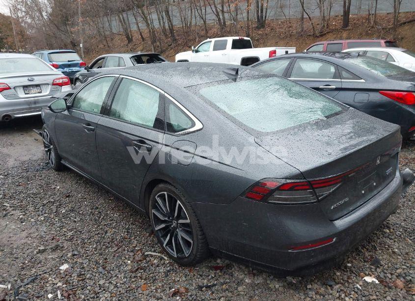 Photo 3 of 2024 Honda Accord HYBRID TOURING (VIN 1HGCY2F8XRA050850)
