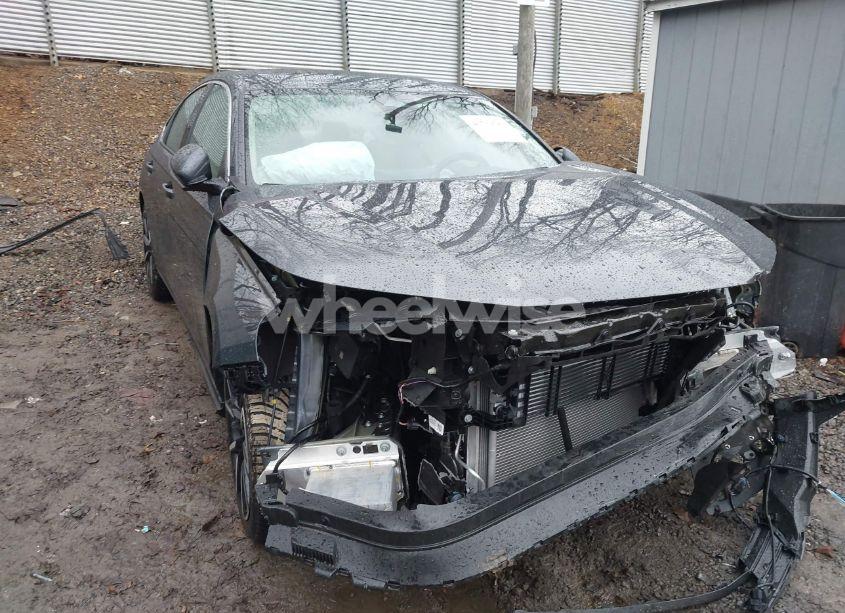 Photo 6 of 2024 Honda Accord HYBRID TOURING (VIN 1HGCY2F8XRA050850)