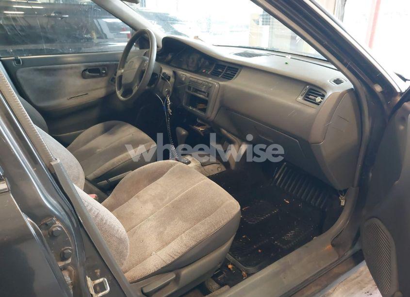 Photo 5 of 1992 Honda Civic LX (VIN 1HGEG865XNL071281)