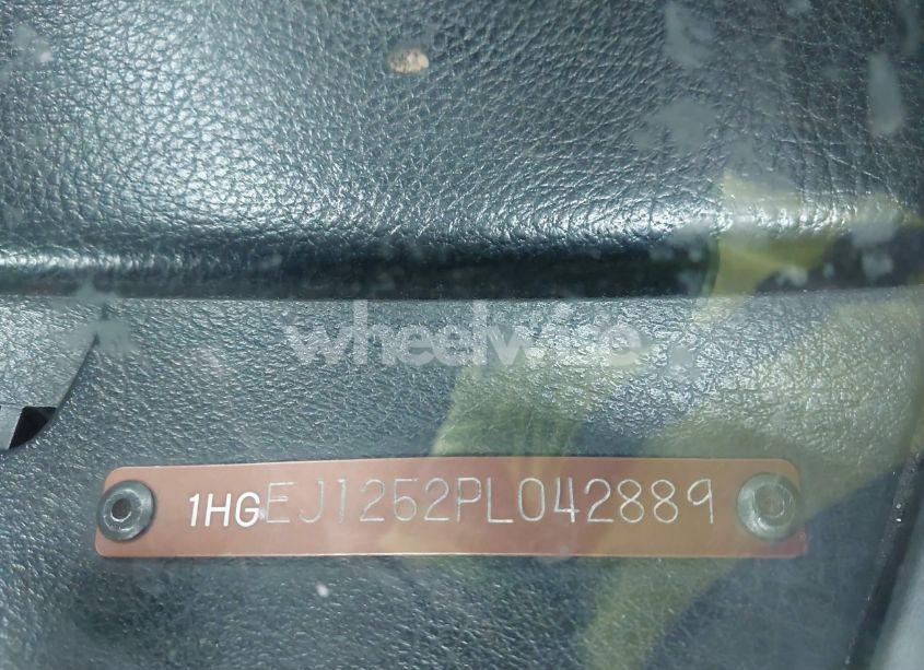 Photo 9 of 1993 Honda Civic EX (VIN 1HGEJ1252PL042889)