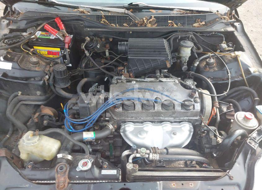 Photo 10 of 1999 Honda Civic DX (VIN 1HGEJ6220XL032266)