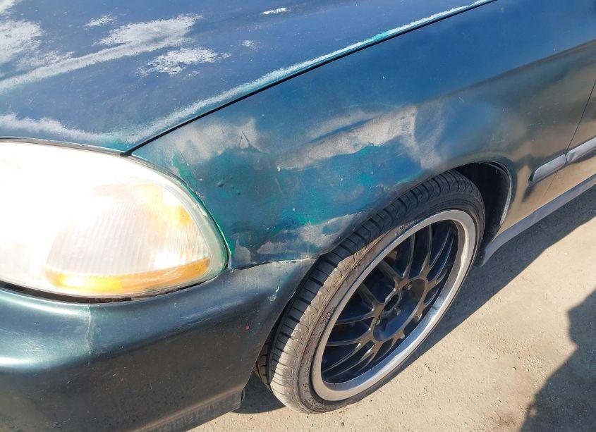 Photo 6 of 1998 Honda Civic DX (VIN 1HGEJ6223WL012379)