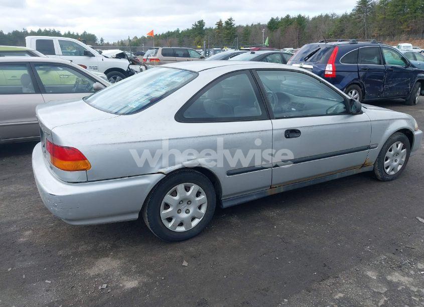 Photo 4 of 1998 Honda Civic DX (VIN 1HGEJ6225WL097399)