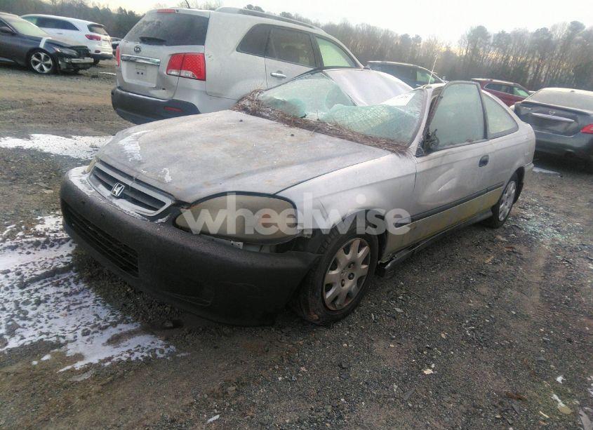Photo 2 of 2000 Honda Civic DX (VIN 1HGEJ6226YL071168)