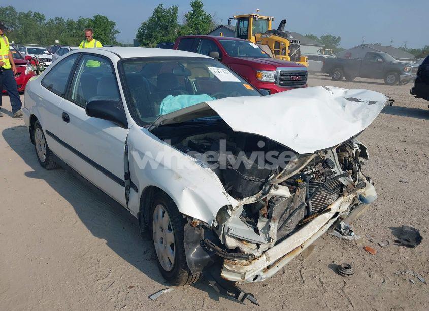 1999 Honda Civic DX (VIN 1HGEJ6227XL010037) main photo