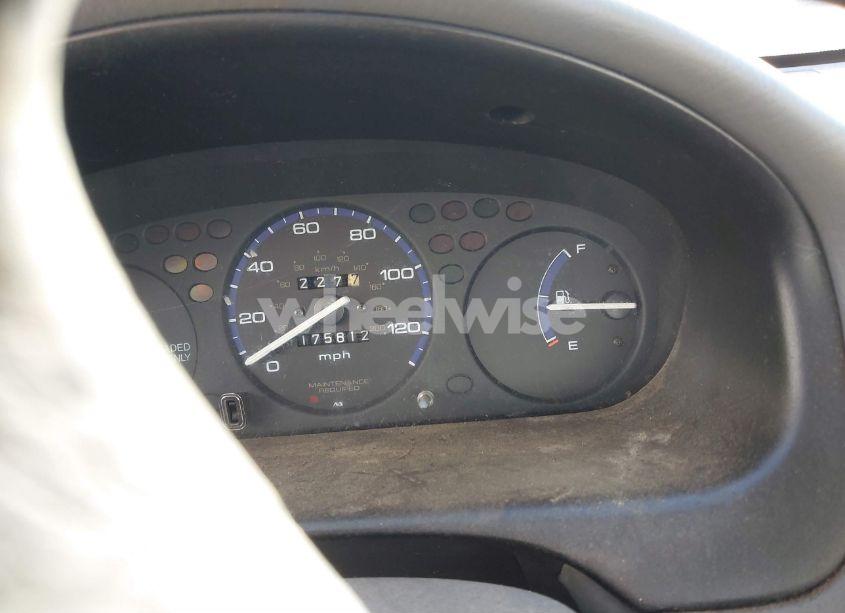 Photo 7 of 1998 Honda Civic DX (VIN 1HGEJ6524WL027906)