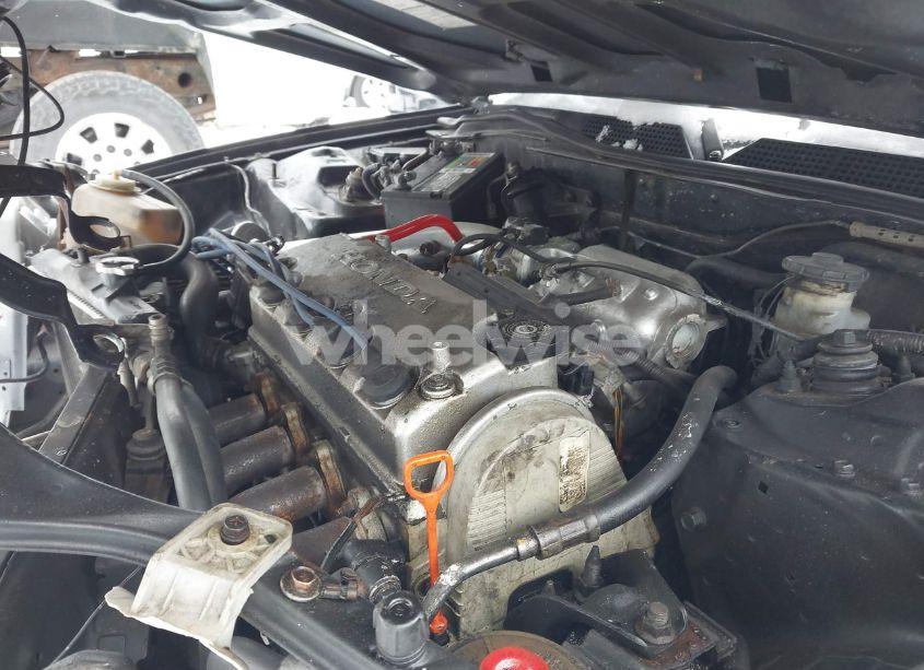 Photo 10 of 1998 Honda Civic LX (VIN 1HGEJ6571WL023257)