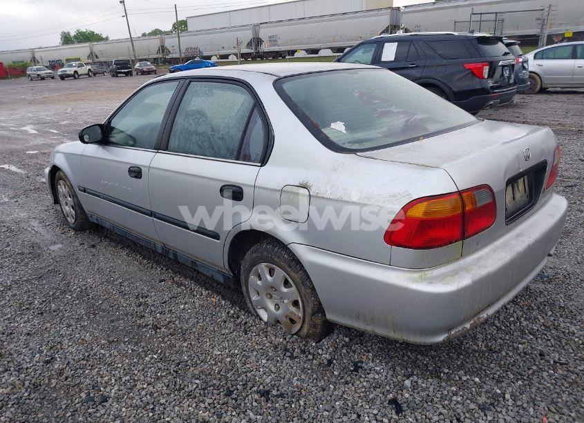 Photo 3 of 1999 Honda Civic DX (VIN 1HGEJ6628XL028492)