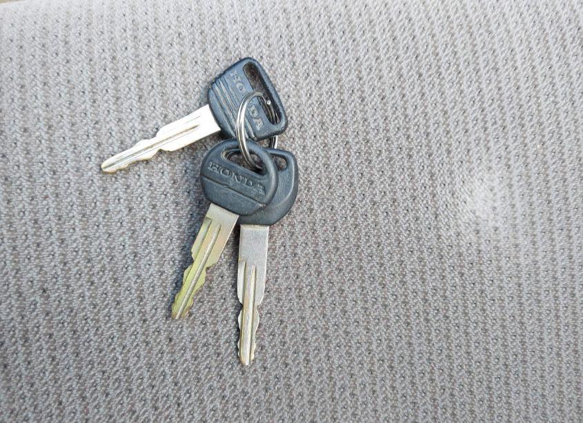 Photo 11 of 1998 Honda Civic DX (VIN 1HGEJ662XWL000532)