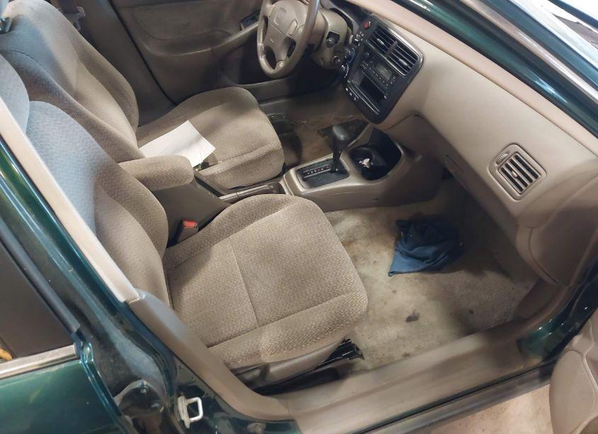 Photo 5 of 1999 Honda Civic LX (VIN 1HGEJ6670XL000486)