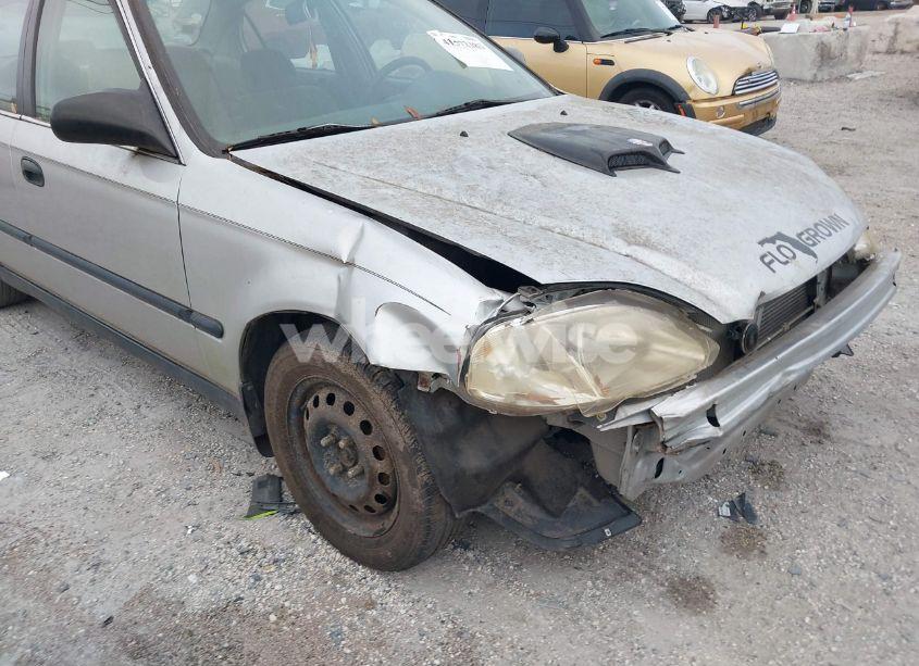 Photo 6 of 1999 Honda Civic LX (VIN 1HGEJ6671XL003672)