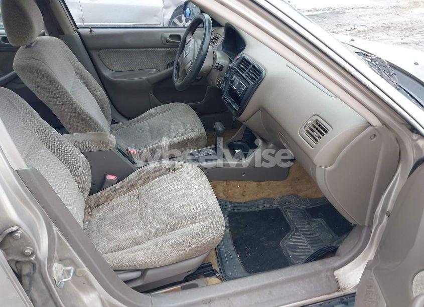 Photo 5 of 2000 Honda Civic LX (VIN 1HGEJ6671YL032591)