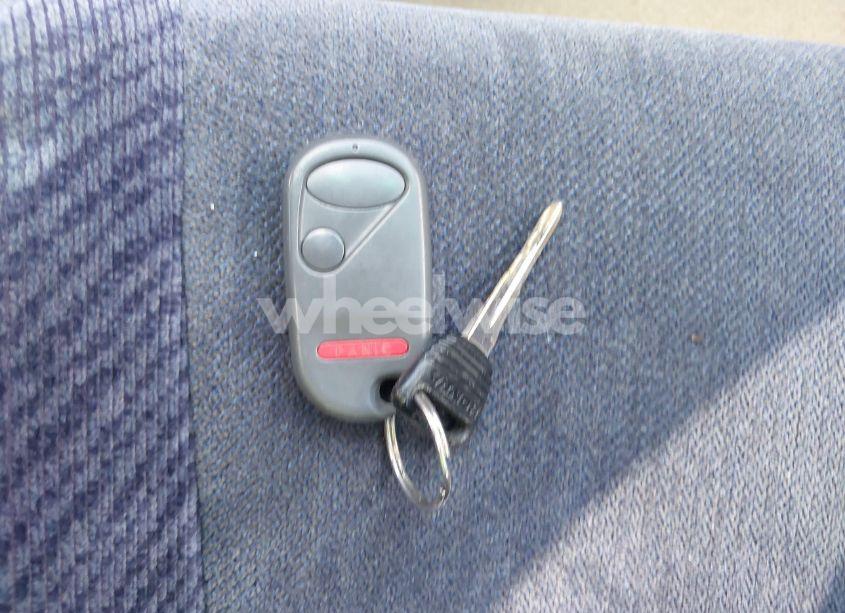 Photo 11 of 2000 Honda Civic LX (VIN 1HGEJ6672YL022393)