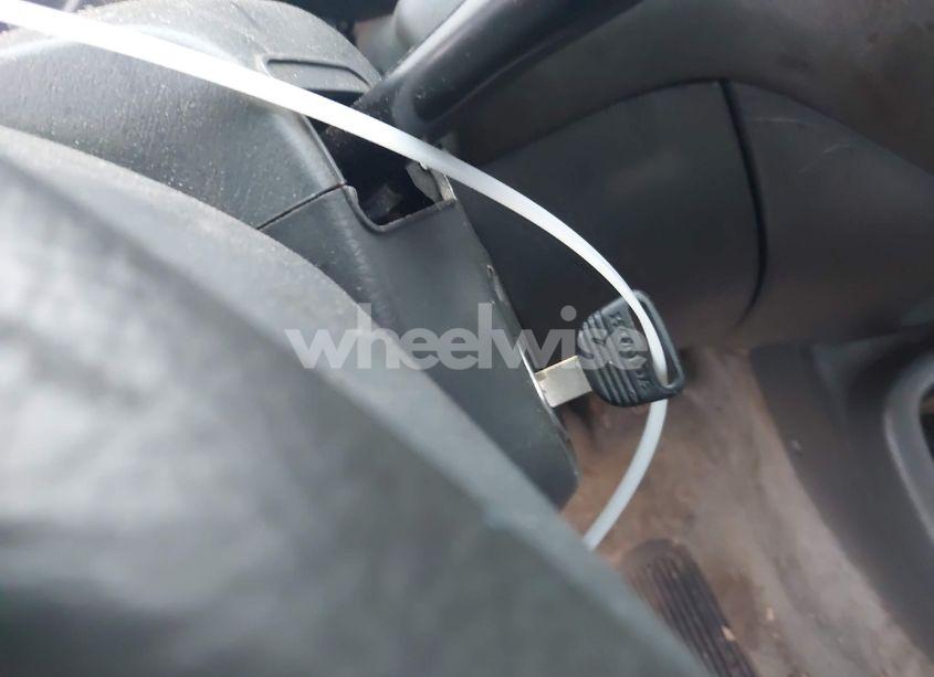 Photo 11 of 2000 Honda Civic LX (VIN 1HGEJ6674YL005143)