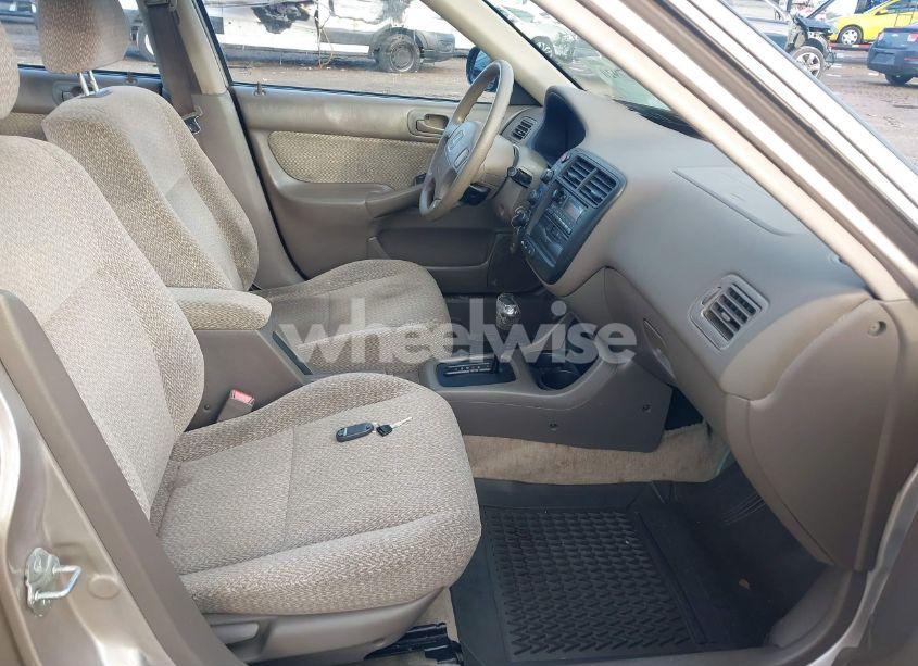 Photo 5 of 2000 Honda Civic LX (VIN 1HGEJ6674YL067805)