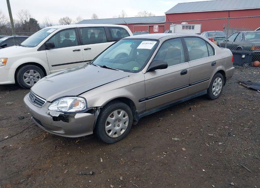 Photo 2 of 2000 Honda Civic LX (VIN 1HGEJ6675YL004308)