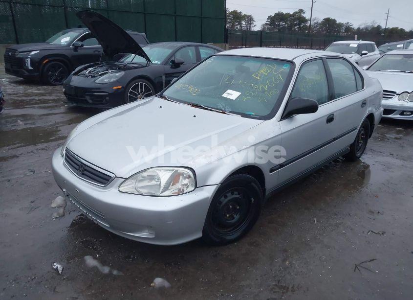 Photo 2 of 1999 Honda Civic LX (VIN 1HGEJ6676XL026011)