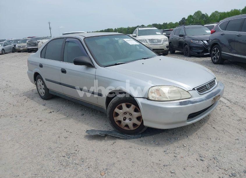1999 Honda Civic LX (VIN 1HGEJ6677XL015230) main photo