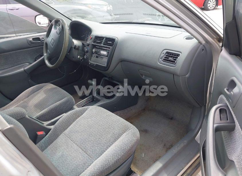 Photo 5 of 1999 Honda Civic LX (VIN 1HGEJ6677XL015230)