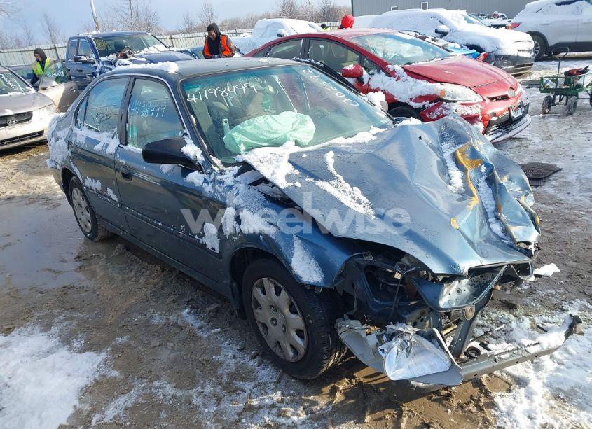 1998 Honda Civic LX (VIN 1HGEJ6679WL006592) main photo