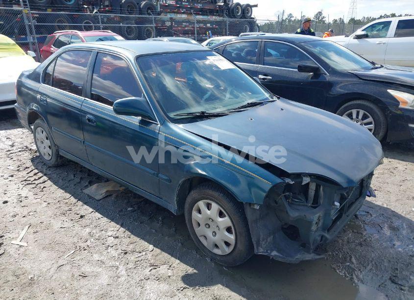 1998 Honda Civic LX (VIN 1HGEJ667XWL050875) main photo