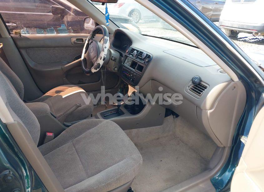 Photo 5 of 1998 Honda Civic LX (VIN 1HGEJ667XWL050875)