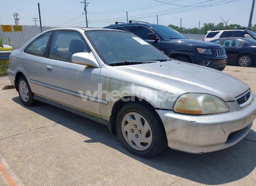 1997 Honda Civic EX (VIN 1HGEJ8146VL015936) main photo