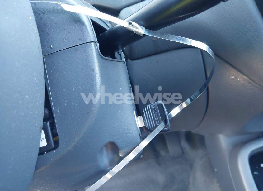 Photo 11 of 2000 Honda Civic EX (VIN 1HGEJ8249YL111790)